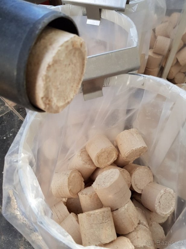 Ekobrikety - 25 kg